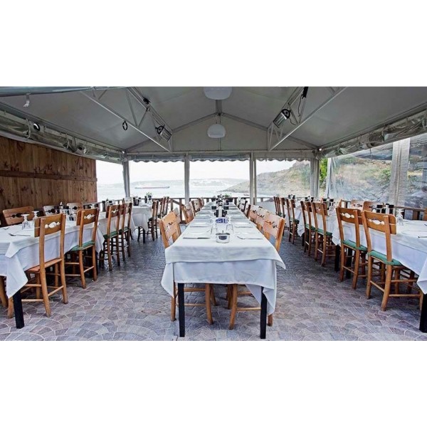 Ünlülerin uğrak yeri Sarıyer garipçe 'de  Qarip restaurantta deniz manzarası eşliğinde muhteşem serpme kahvaltı 4