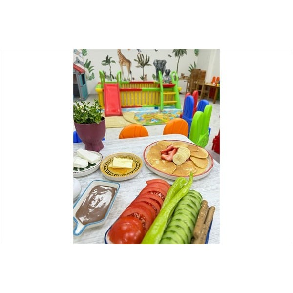 Beylikdüzü Sudems Kids Cafe'de 2 Yetişkin Ve 1 Çocuk İçin Serpme Kahvaltı ve 1 Saat Çocuk Oyun Alanı 2