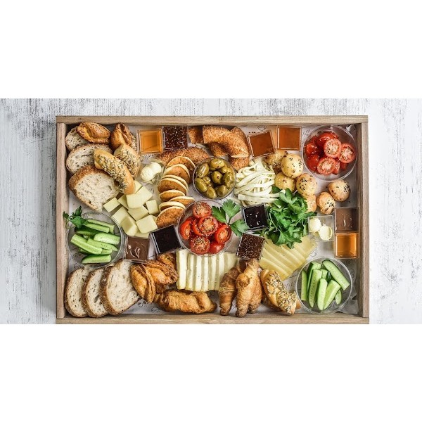 BÜYÜKÇEKMECE     Diyarbakır Yöre Evi'nden Yöresel Kahvaltı Menüsü