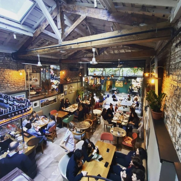 Dandin Karaköy de Enfes İstanbul Kahvaltı Menüsü