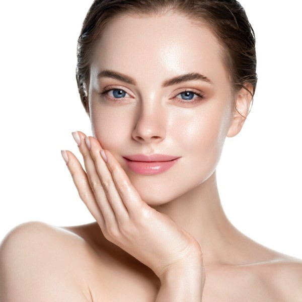 KADIKÖY  Ays Beauty'de Cilt Bakımı Uygulamaları 2