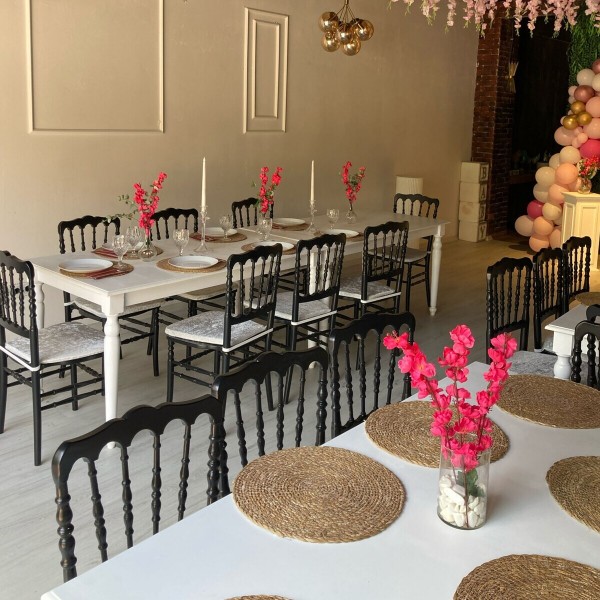 KADIKÖY    Miam Cafe'de Zengin Serpme Kahvaltı Menüsü 2