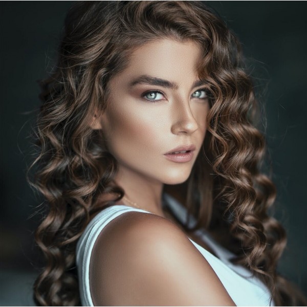 KADIKÖY  Salon Ay Saç Tasarım'dan Bakımlı ve Canlı Görünmenizi Sağlayacak Saç ve Kişisel Bakım Paketleri