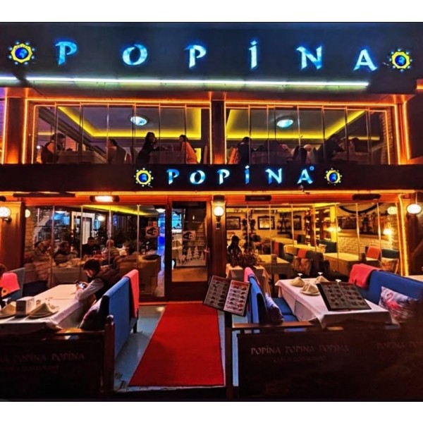 Popina restauranttan deniz manzarası eşliğinde Balık lezzetlerinin en leziz menü  sunumu