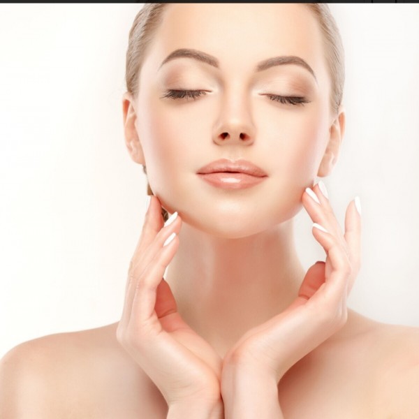 Şişli Mehry guzellik'ten Luxx ve Derinlemesine Cilt Bakım Uygulamaları