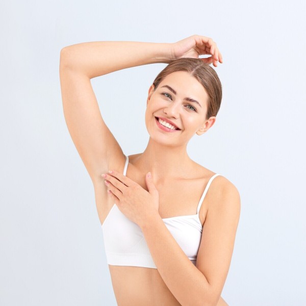 Burçin Öyke Beauty Center’da Lazerli İstenmeyen Tüy Uygulaması 1