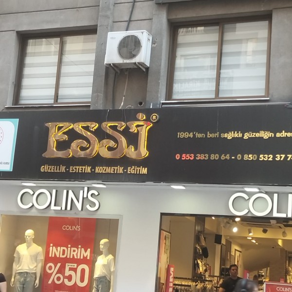 İzmir Gaziemir’de Uygun Fiyatlı Protez Saç Deneyimi 4