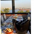 By Muzaffer Beşiktaş Balıkçısı Muhteşem Boğaz Manzarası Eşliğinde Yemek Menüsü KİŞİ BAŞI 5