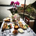 Ünlülerin uğrak yeri Sarıyer garipçe 'de  Qarip restaurantta deniz manzarası eşliğinde Balık menüsü 1