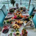 Popina restauranttan deniz manzarası eşliğinde Balık lezzetlerinin en leziz menü  sunumu 3