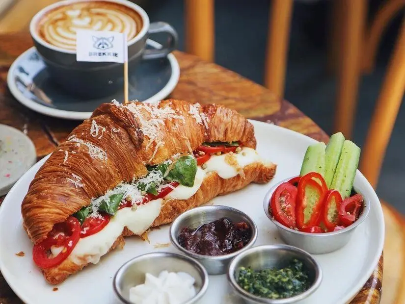 Brekkie